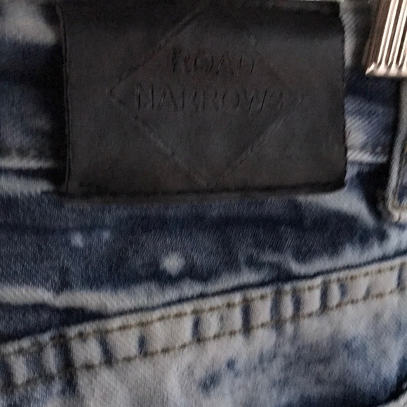 Road Narrows born in NYC jeans - Picture 3 of 6